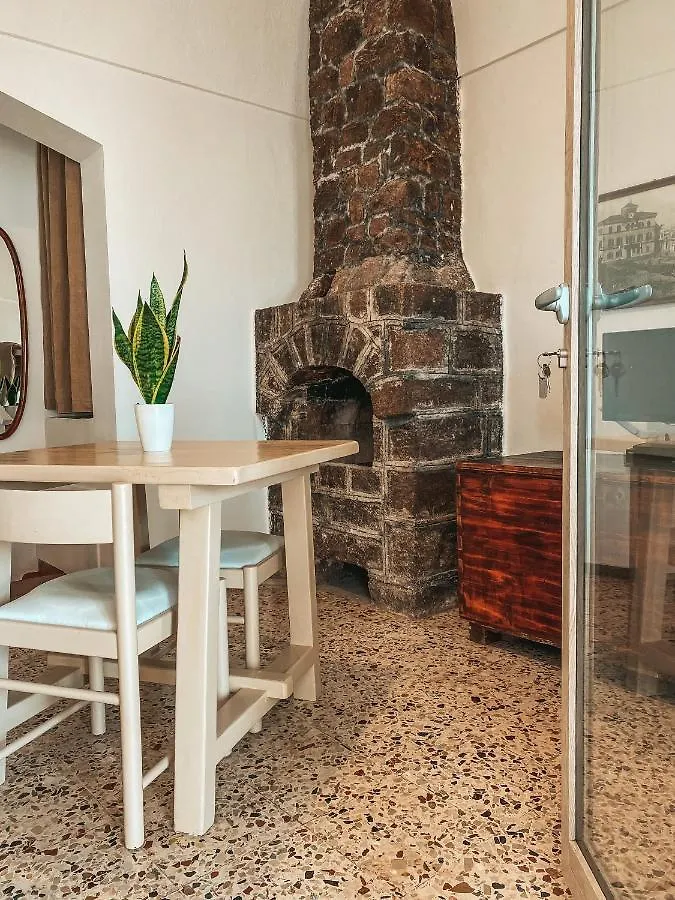 La Casa Sul Tramonto Villa Scauri  0*, Scauri (Sicily) İtalya