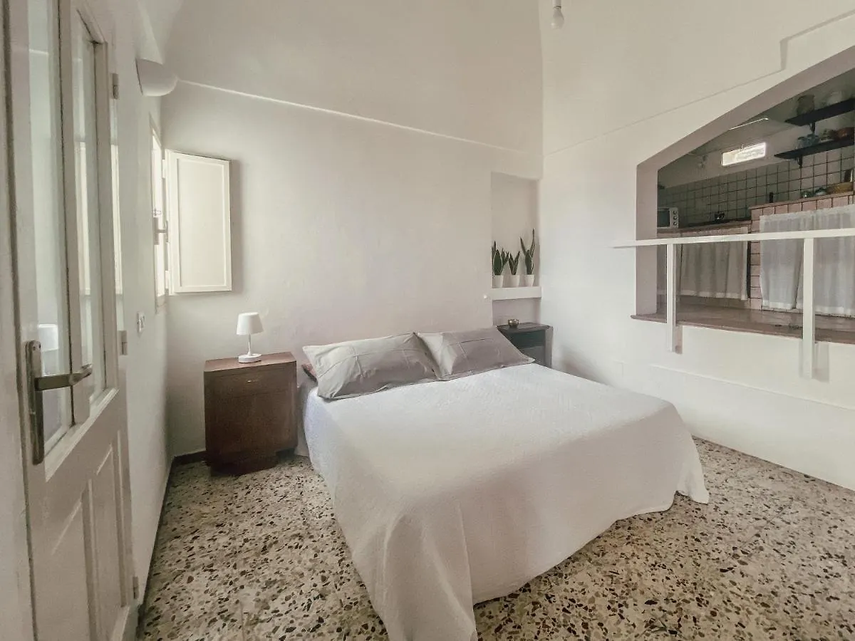 La Casa Sul Tramonto Villa Scauri  0*, Scauri (Sicily)